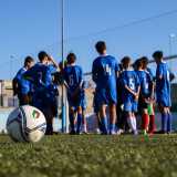 ...rispettivamente in maglia blu...